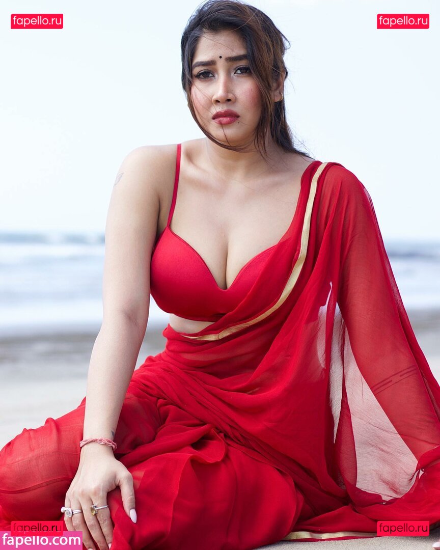 Sofia Ansari / sofia.ansari / sofia9__offcial / sofia9__official Onlyfans Photo Gallery 