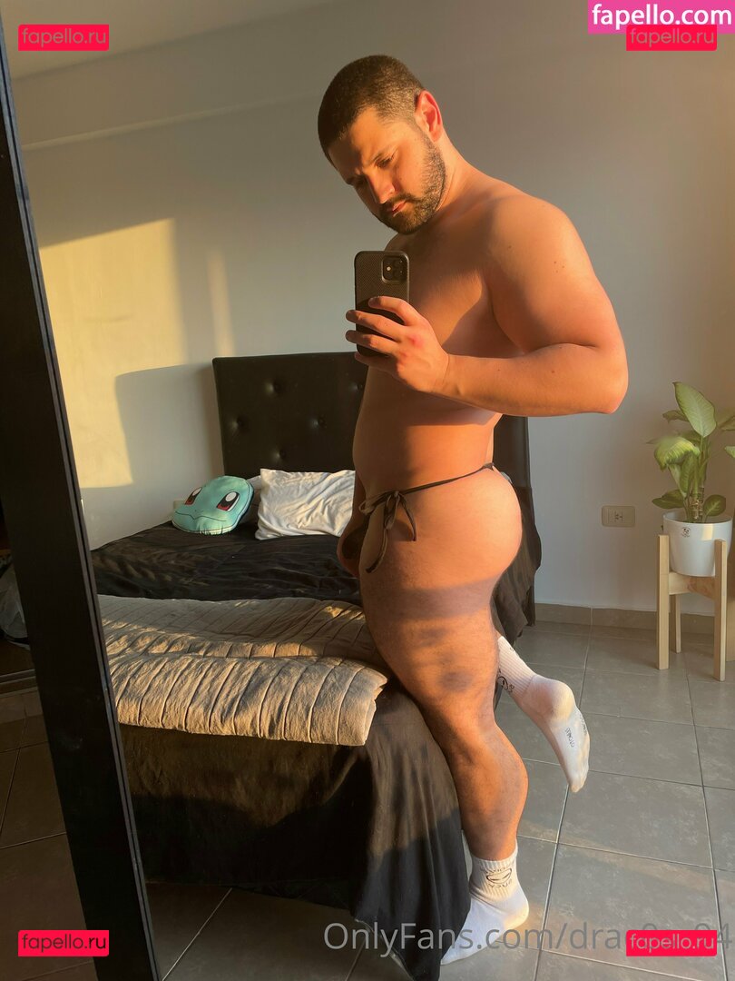 drac0s_94 / freakingrican45 Onlyfans Photo Gallery 