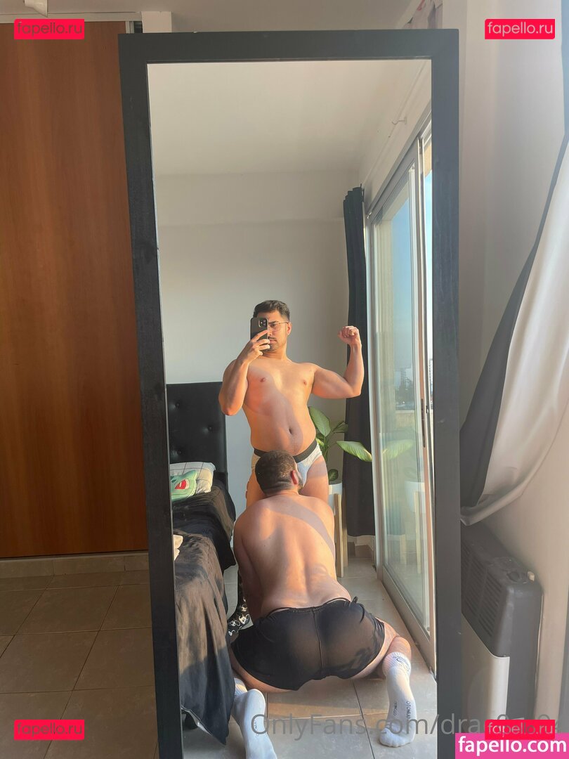 drac0s_94 / freakingrican45 Onlyfans Photo Gallery 