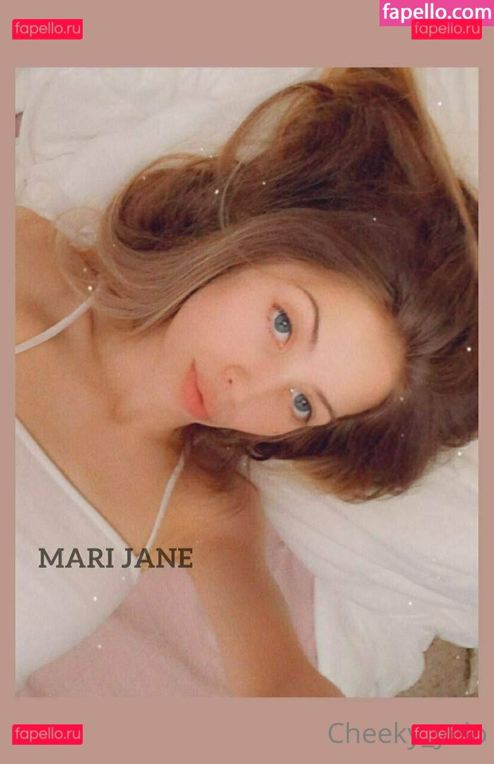 cheeky_yelofree / cheekyreelss Onlyfans Photo Gallery 