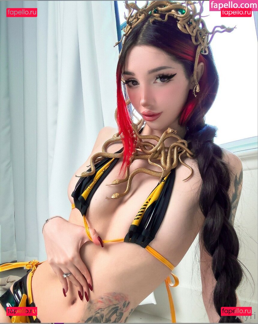 alyri / alyri_tv Onlyfans Photo Gallery 