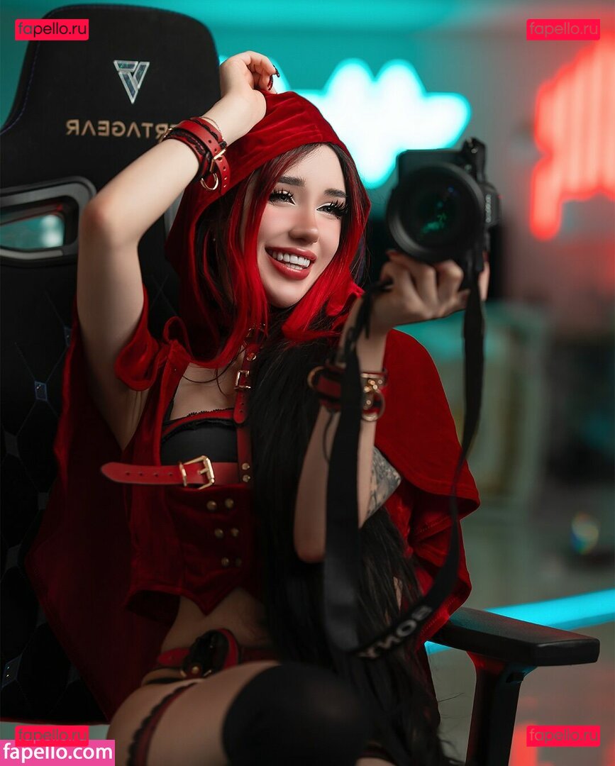 alyri / alyri_tv Onlyfans Photo Gallery 