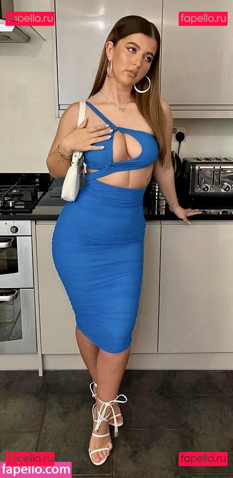 Izzy Taffs / IzzyTaffs792 / isabeltaffs / ts_izzy_wilde Onlyfans Photo Gallery 