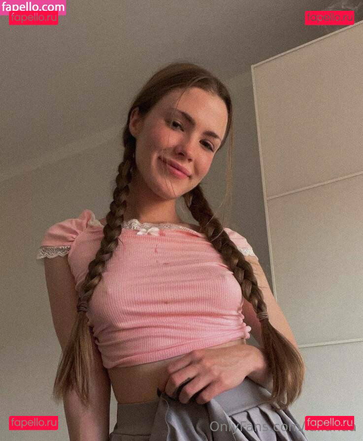 la.lunaa / laluna Onlyfans Photo Gallery 