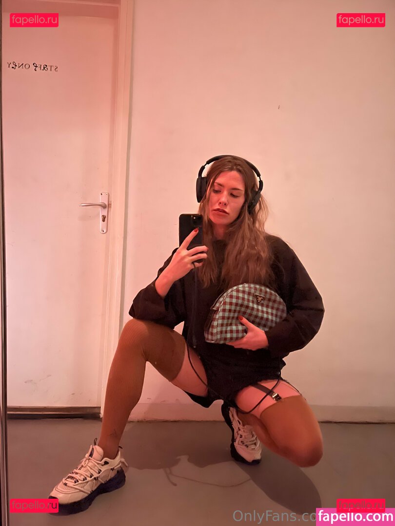 la.lunaa / laluna Onlyfans Photo Gallery 