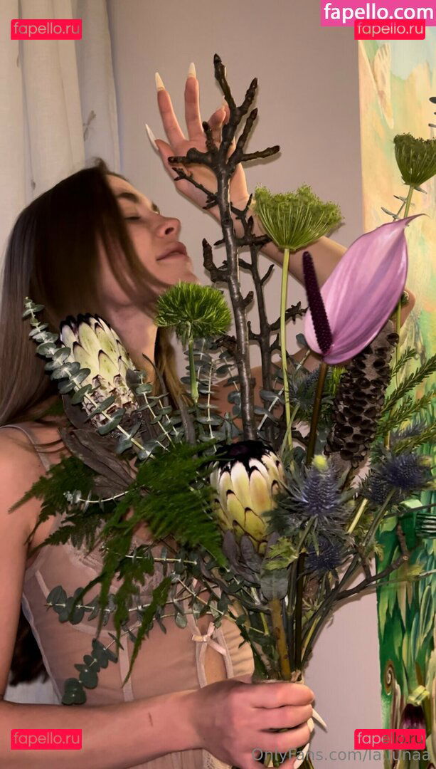 la.lunaa / laluna Onlyfans Photo Gallery 