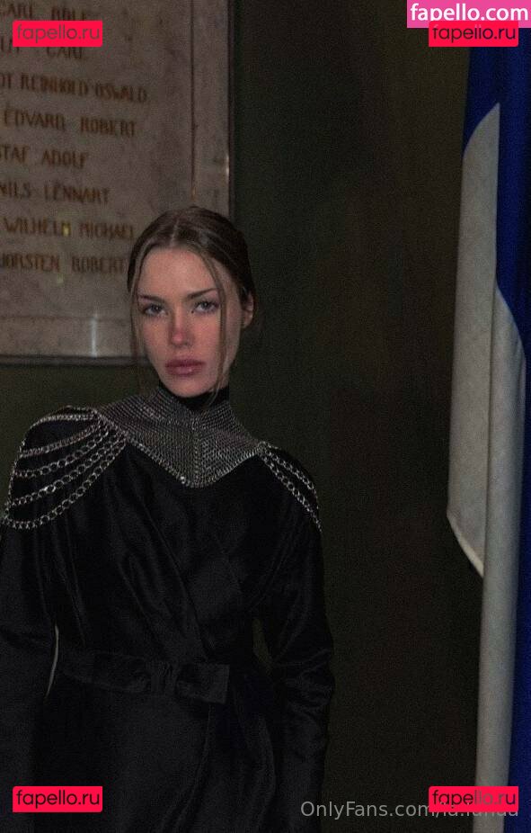 la.lunaa / laluna Onlyfans Photo Gallery 