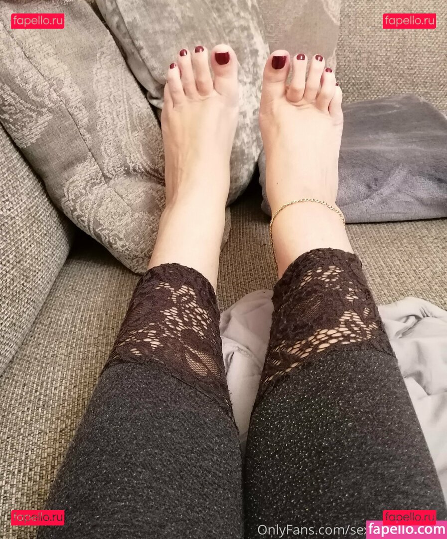 mature_feet / sexymaturefeet Onlyfans Photo Gallery 