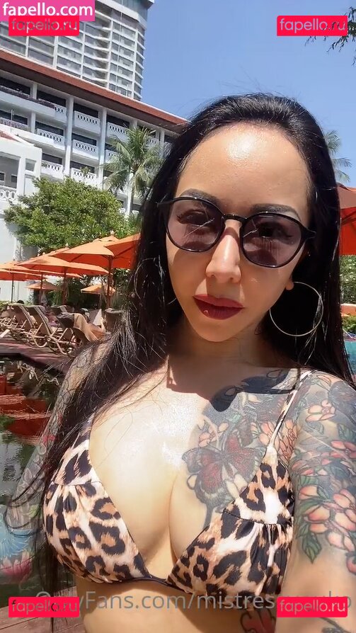 Mistress Youko / japanese_goddessyouko / mistressyouko Onlyfans Photo Gallery 