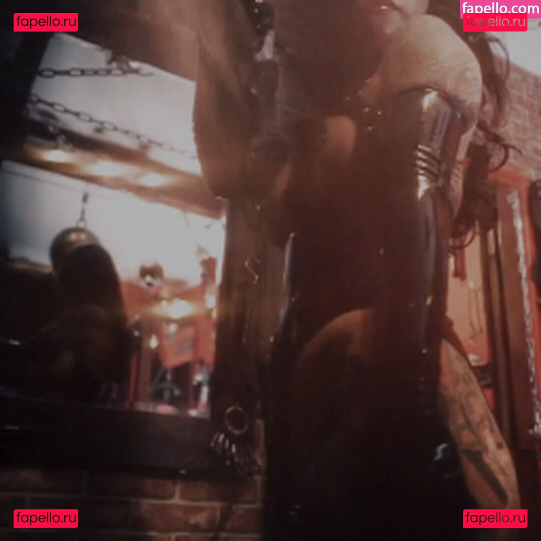 Mistress Youko / japanese_goddessyouko / mistressyouko Onlyfans Photo Gallery 