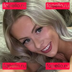 Olivia Owens / olivia0wens / olivia_owens Onlyfans Photo Gallery 