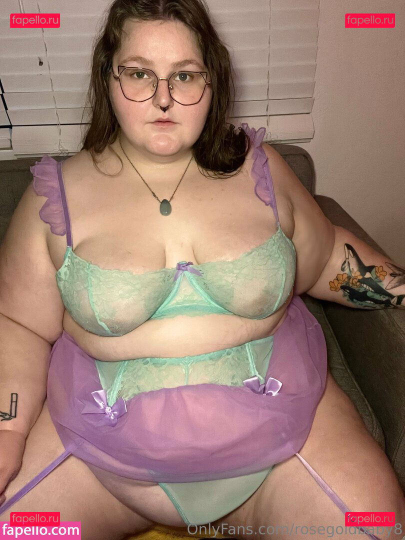 rosegoldbaby8 Onlyfans Photo Gallery 