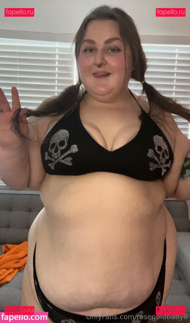 rosegoldbaby8 Onlyfans Photo Gallery 