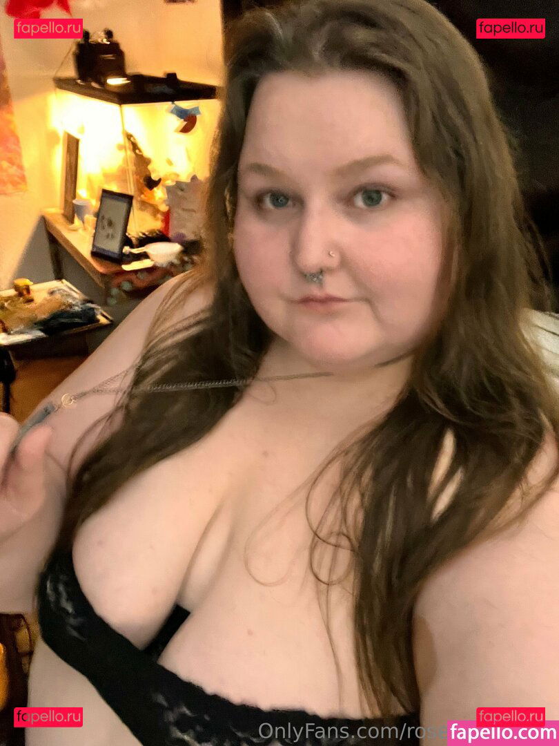 rosegoldbaby8 Onlyfans Photo Gallery 