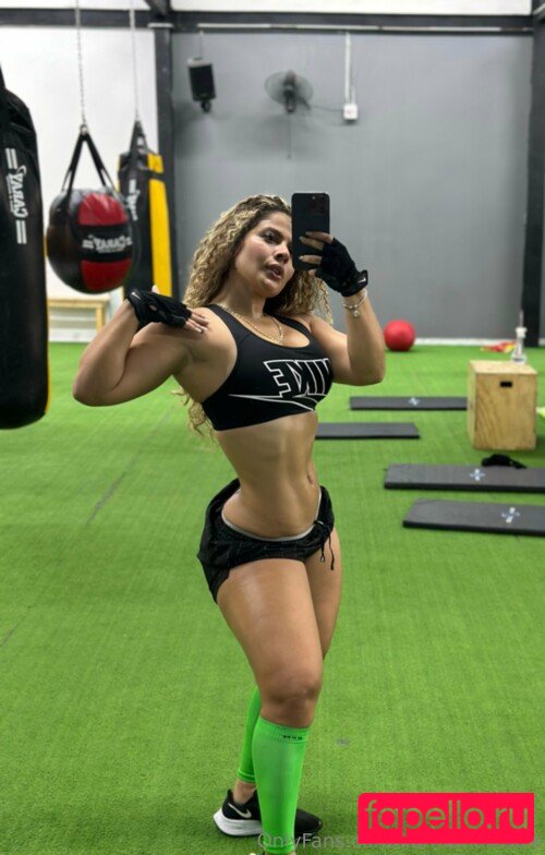 Karmenmestre Nude Onlyfans Photo 4