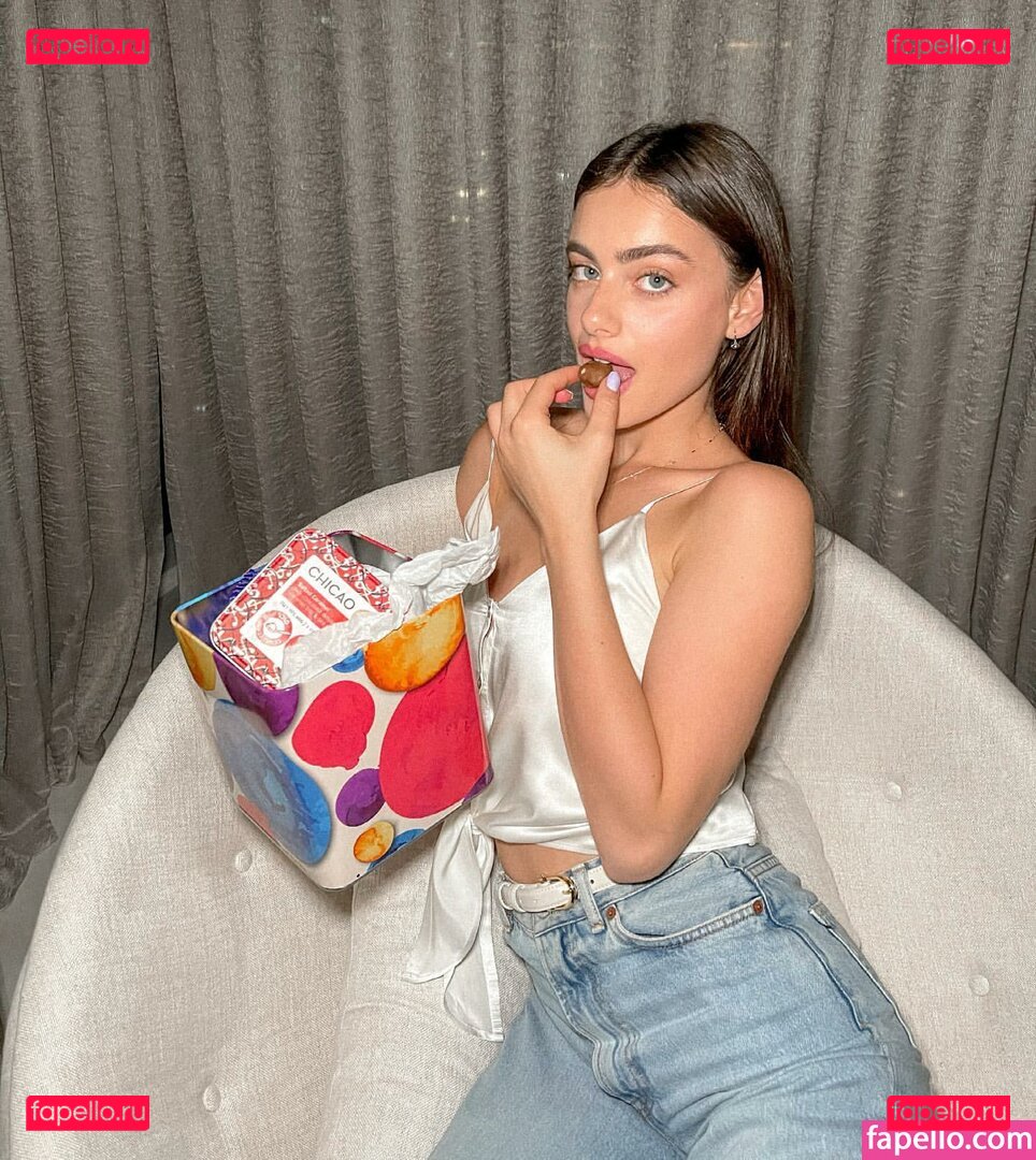 Yael Shelbia / yaelshelbia Onlyfans Photo Gallery 