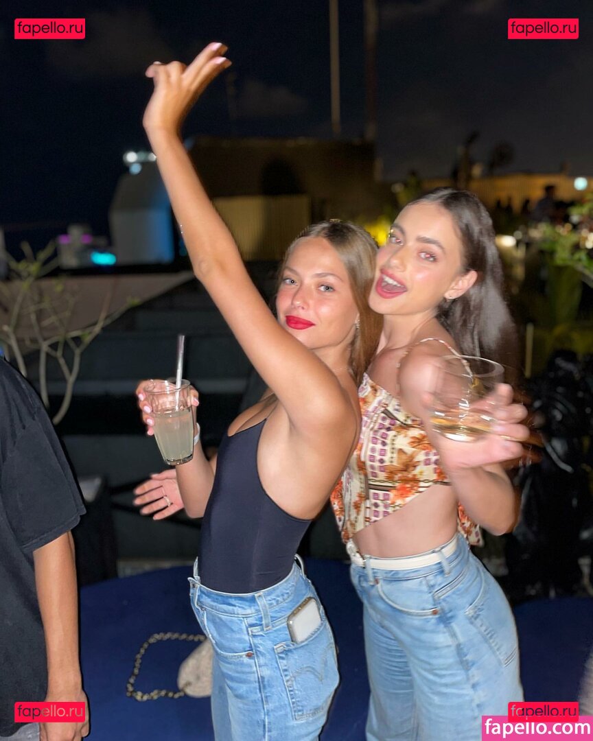 Yael Shelbia / yaelshelbia Onlyfans Photo Gallery 