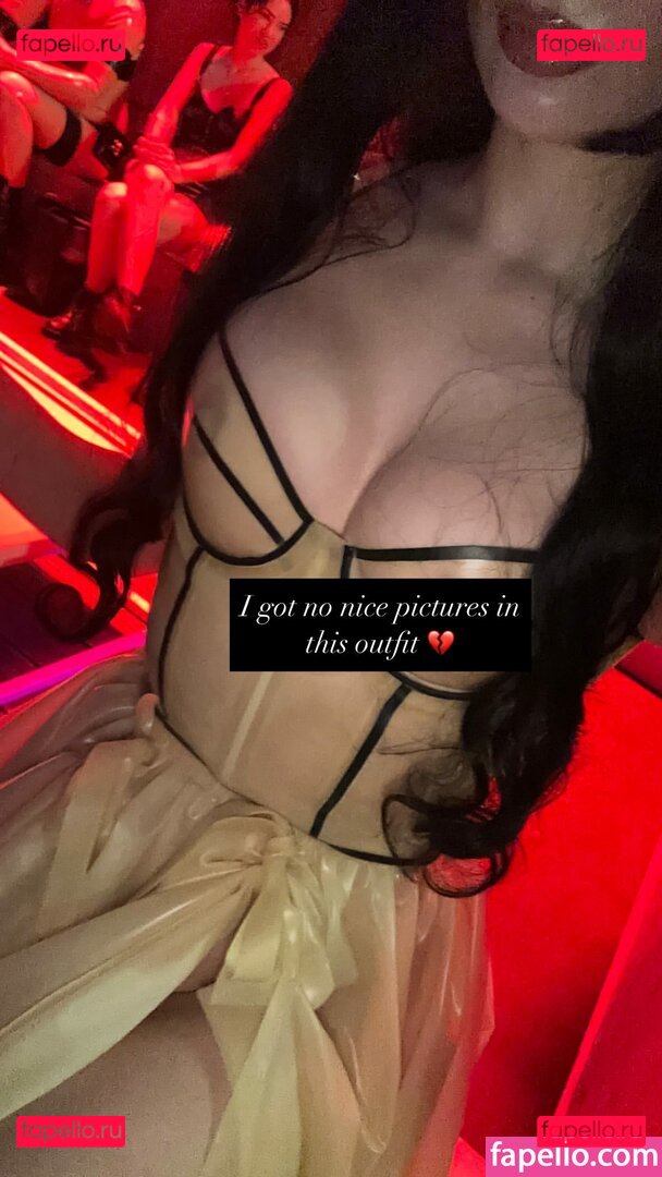 Sweet Séverine / SweetSeverine / sweet.severine / sweet_severine Onlyfans Photo Gallery 