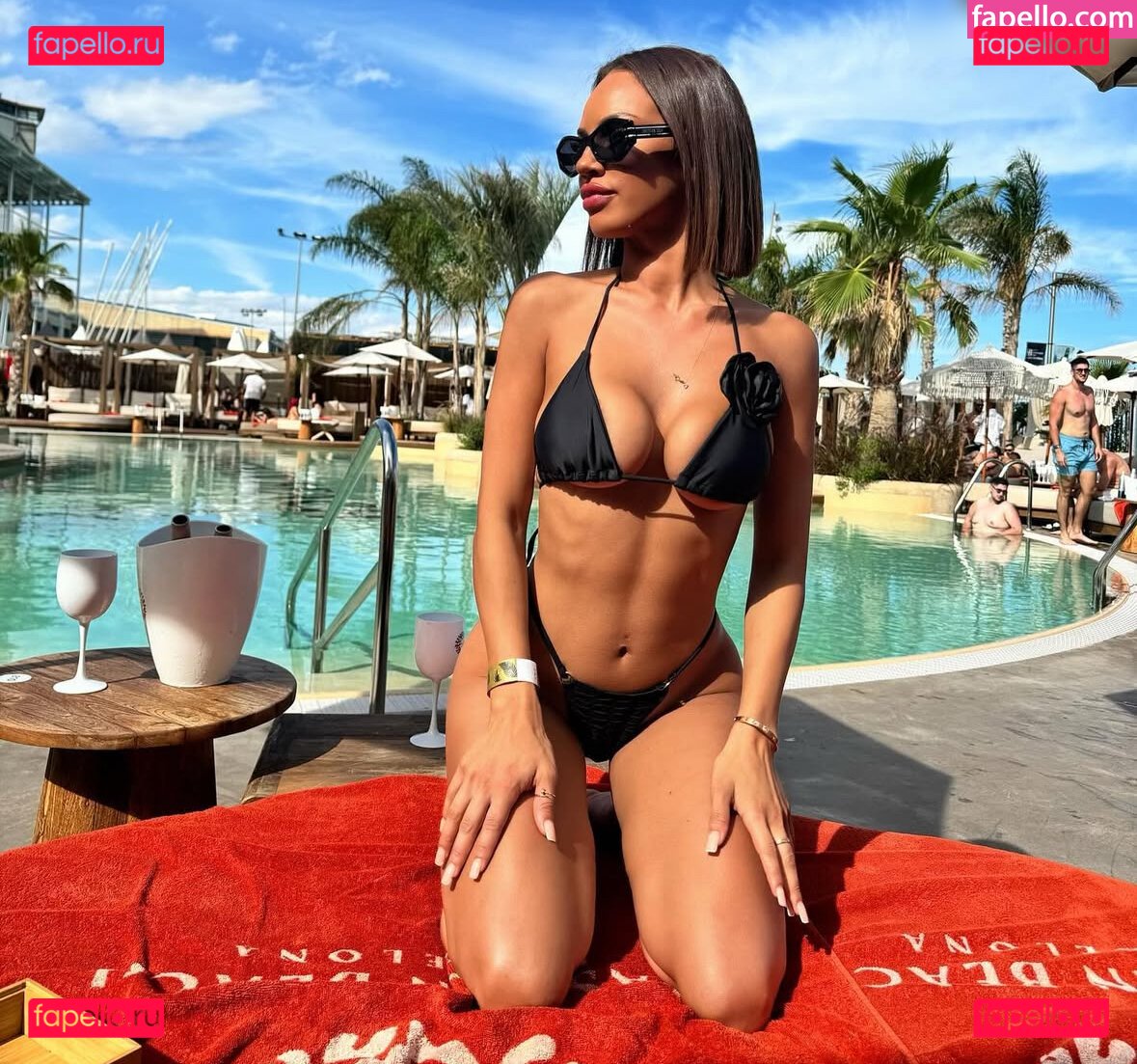 Ana Claudia / anaclaudiiaa7 Onlyfans Photo Gallery 