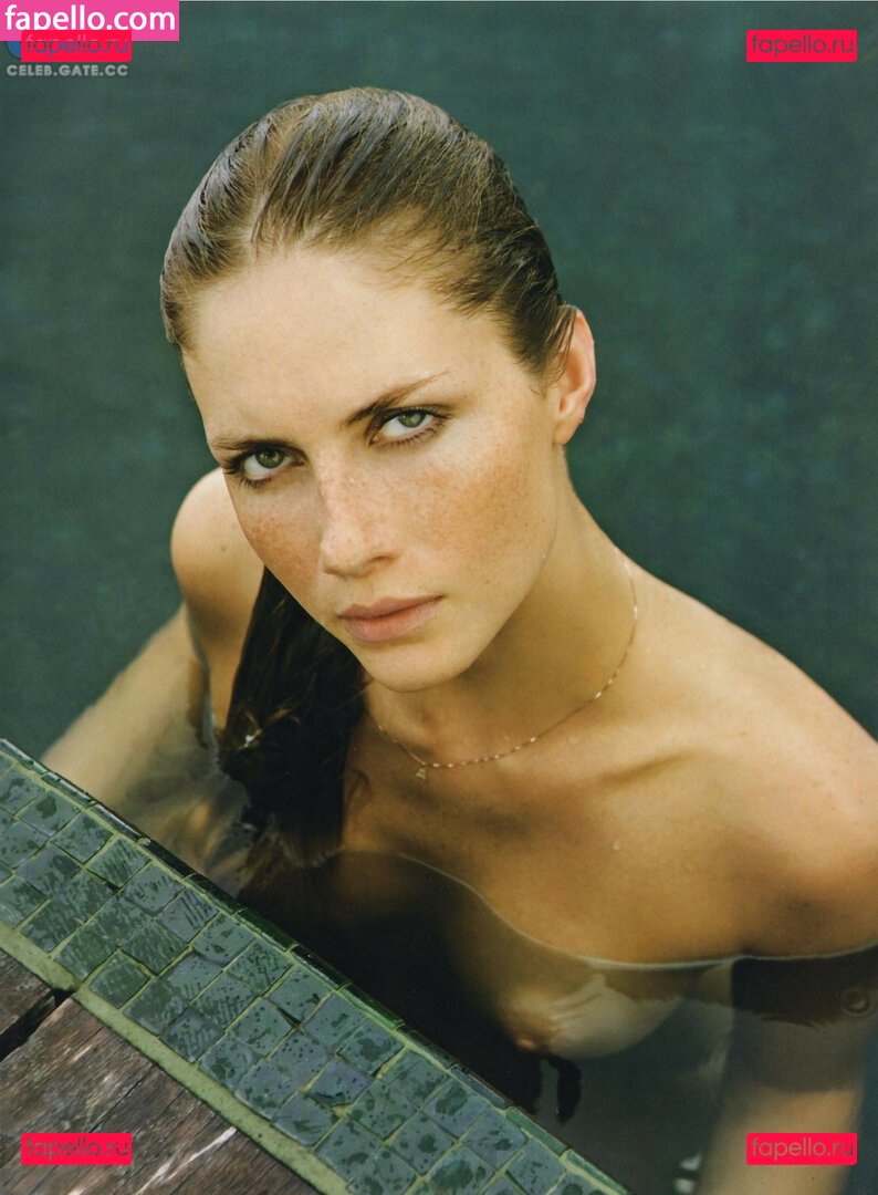 Ana Claudia / anaclaudiiaa7 Onlyfans Photo Gallery 