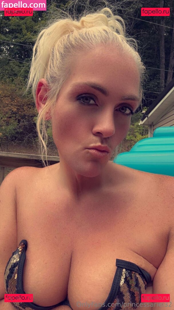 princessariel32 Onlyfans Photo Gallery 