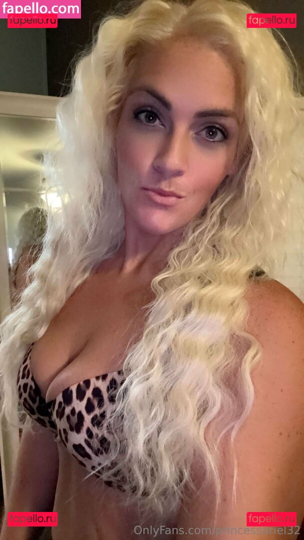 princessariel32 Onlyfans Photo Gallery 