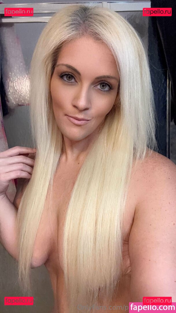 princessariel32 Onlyfans Photo Gallery 
