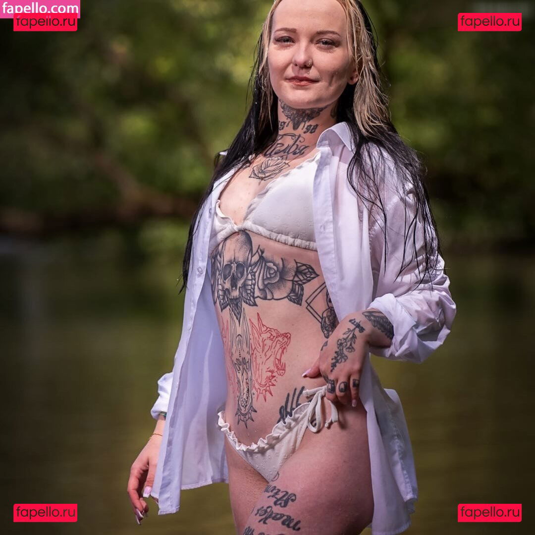 lauraruf / ms.lxura / ms.lxura_190er / ms_lxura666 / mslxura666 / u158522035 Onlyfans Photo Gallery 