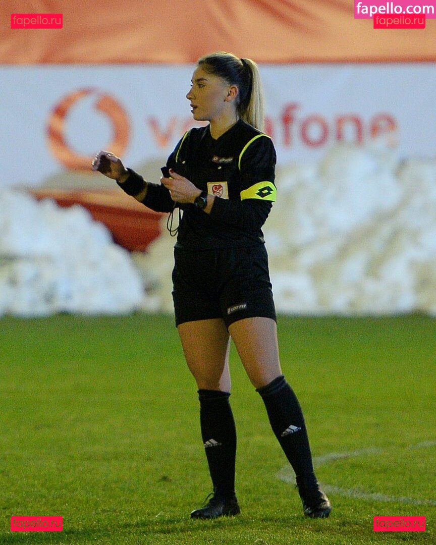 Elif Karaarslan / elifkaraarslan17 / elifkaraarslan_ / elifkaraarslan_17 Onlyfans Photo Gallery 