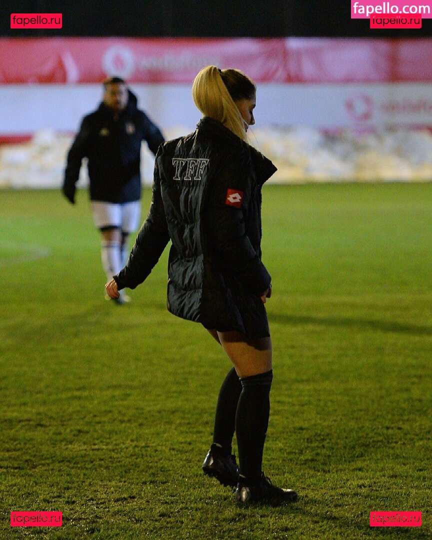 Elif Karaarslan / elifkaraarslan17 / elifkaraarslan_ / elifkaraarslan_17 Onlyfans Photo Gallery 