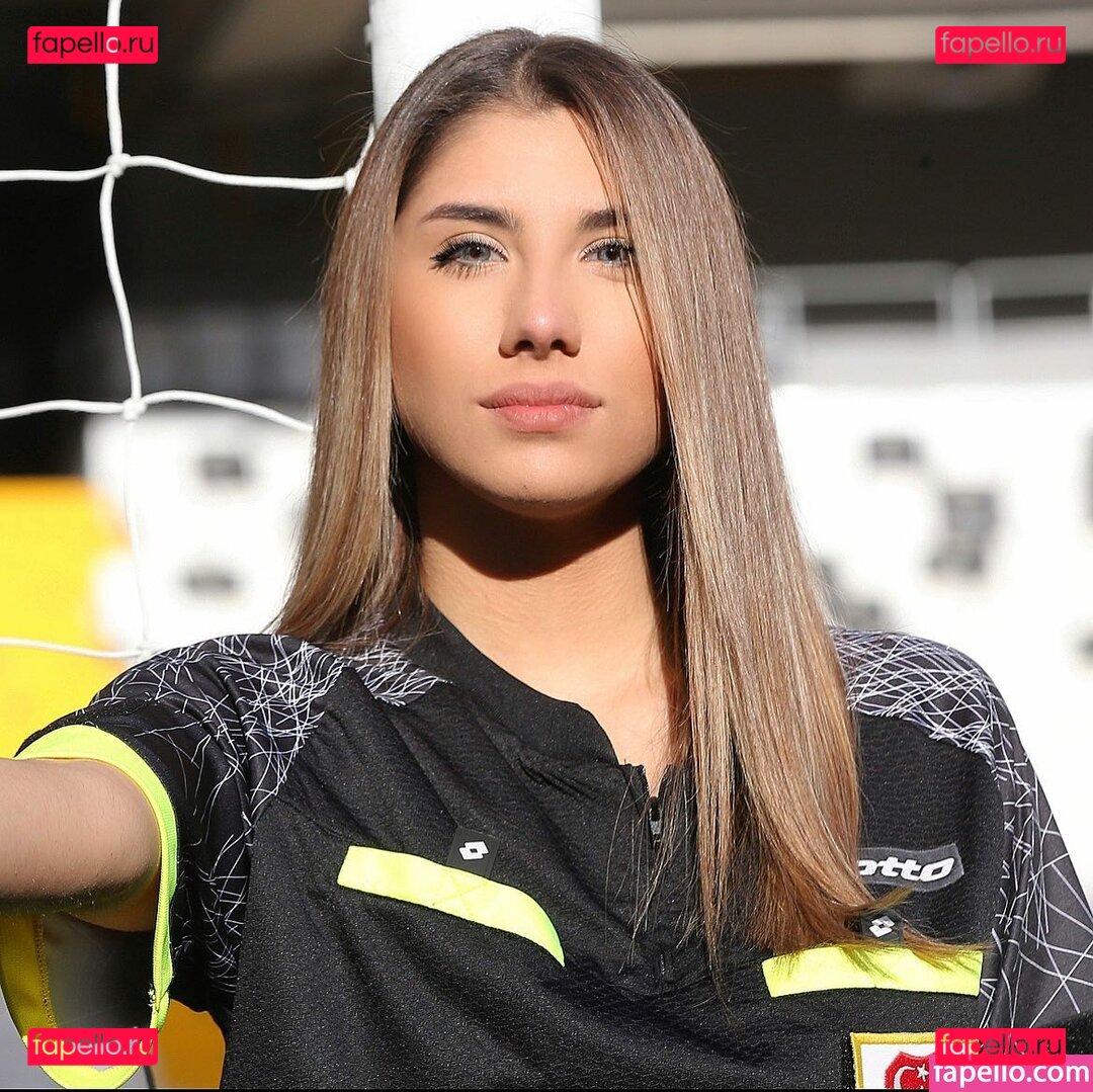 Elif Karaarslan / elifkaraarslan17 / elifkaraarslan_ / elifkaraarslan_17 Onlyfans Photo Gallery 