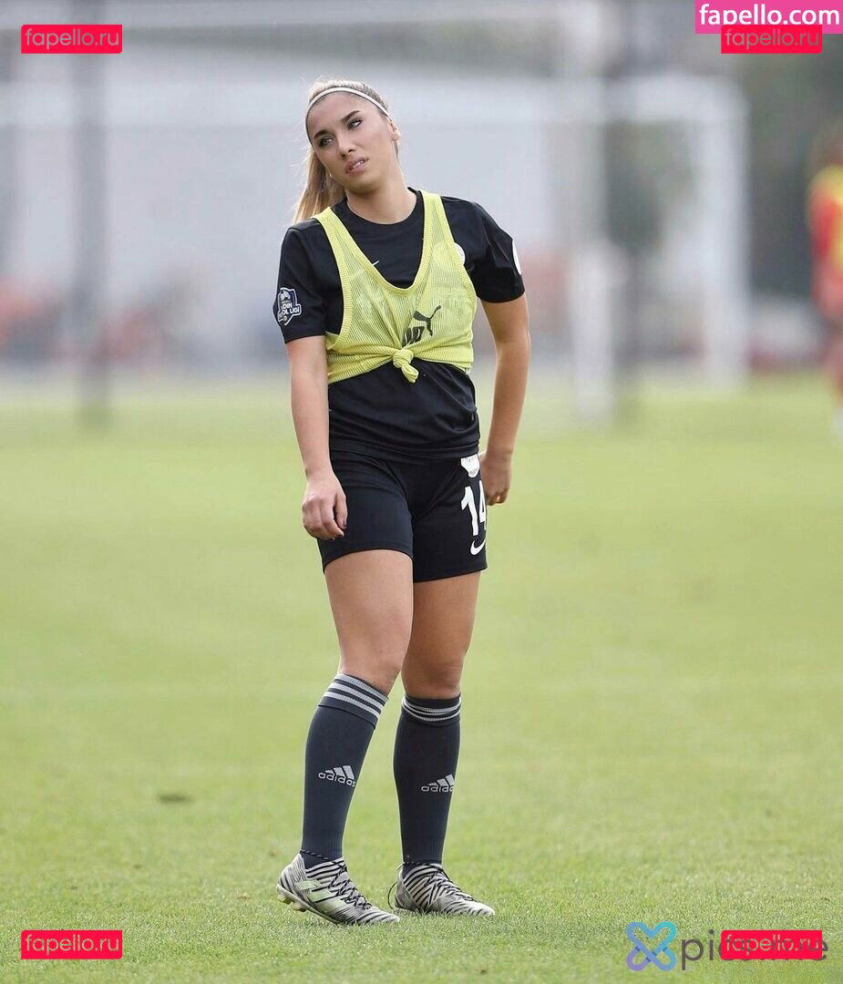 Elif Karaarslan / elifkaraarslan17 / elifkaraarslan_ / elifkaraarslan_17 Onlyfans Photo Gallery 