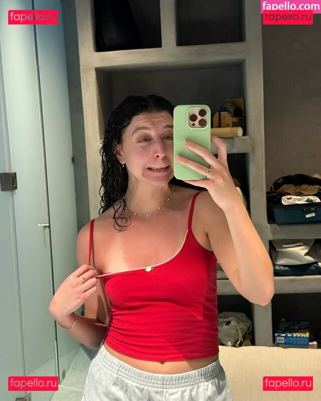 Yvette Segan / yvettesegan Onlyfans Photo Gallery 