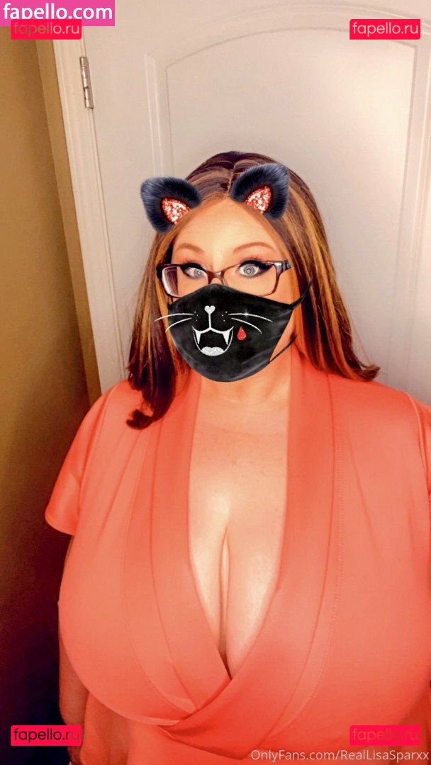 Lisa Sparxxx / reallisasparxx Onlyfans Photo Gallery 
