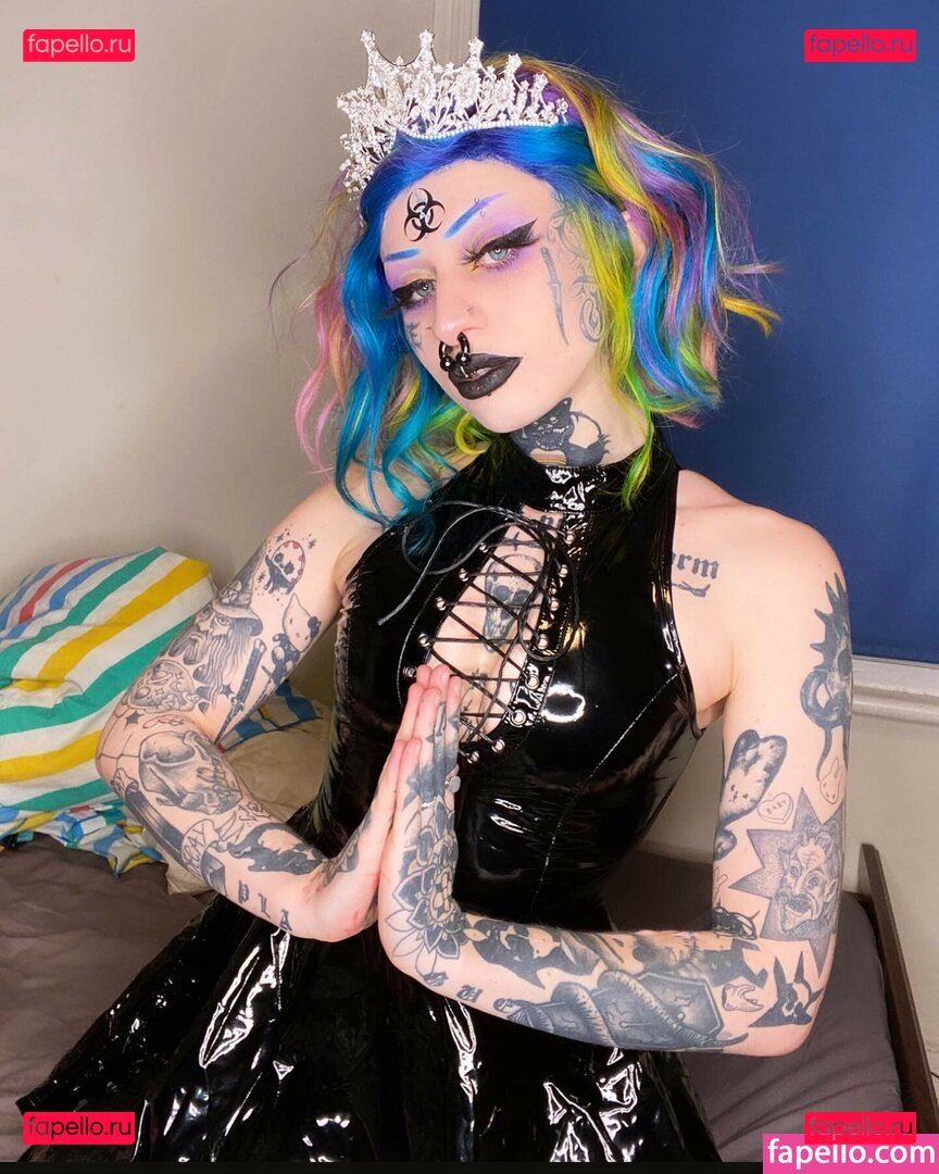 Piaisevil / https: Onlyfans Photo Gallery 