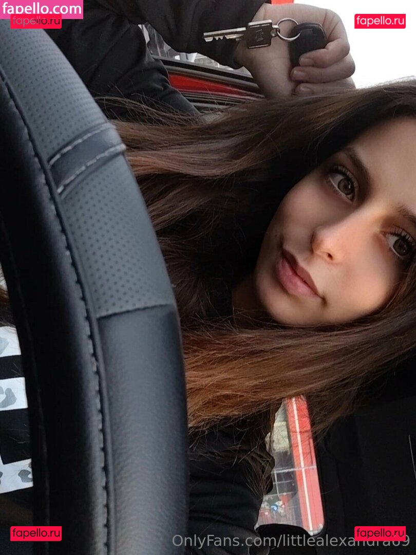 little_alexandra_only / littlealexandra69 Onlyfans Photo Gallery 