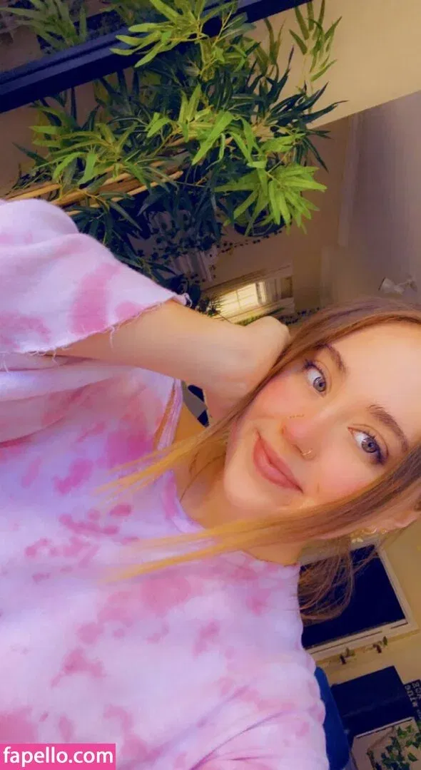 ravebaby Onlyfans Photo Gallery 