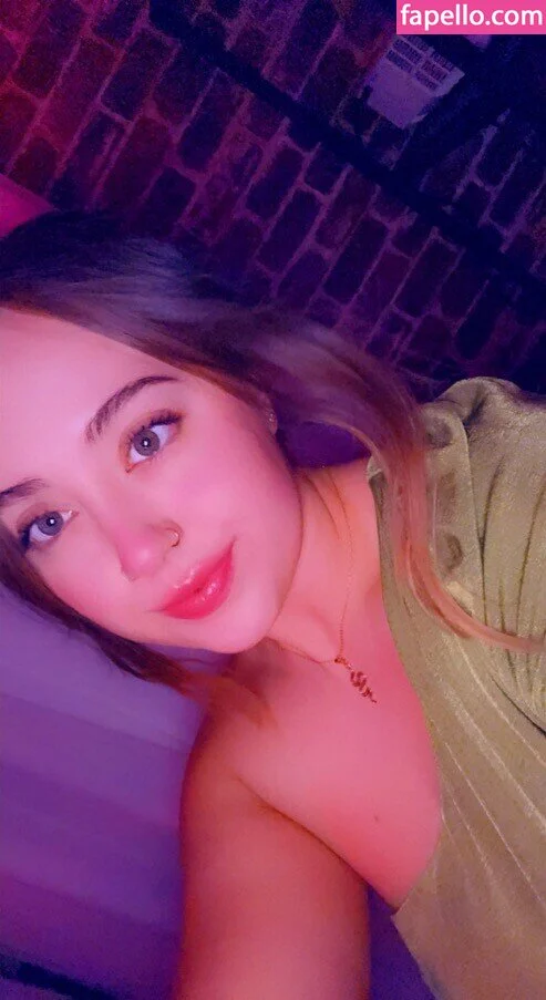 ravebaby Onlyfans Photo Gallery 