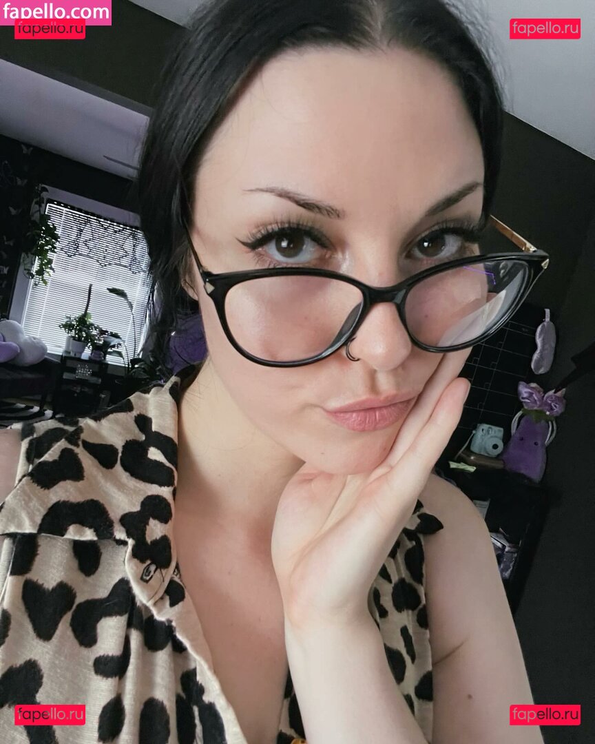 MessyNessyV / Vanessa Hughes / lochnessa93 / lochnessa_93 Onlyfans Photo Gallery 