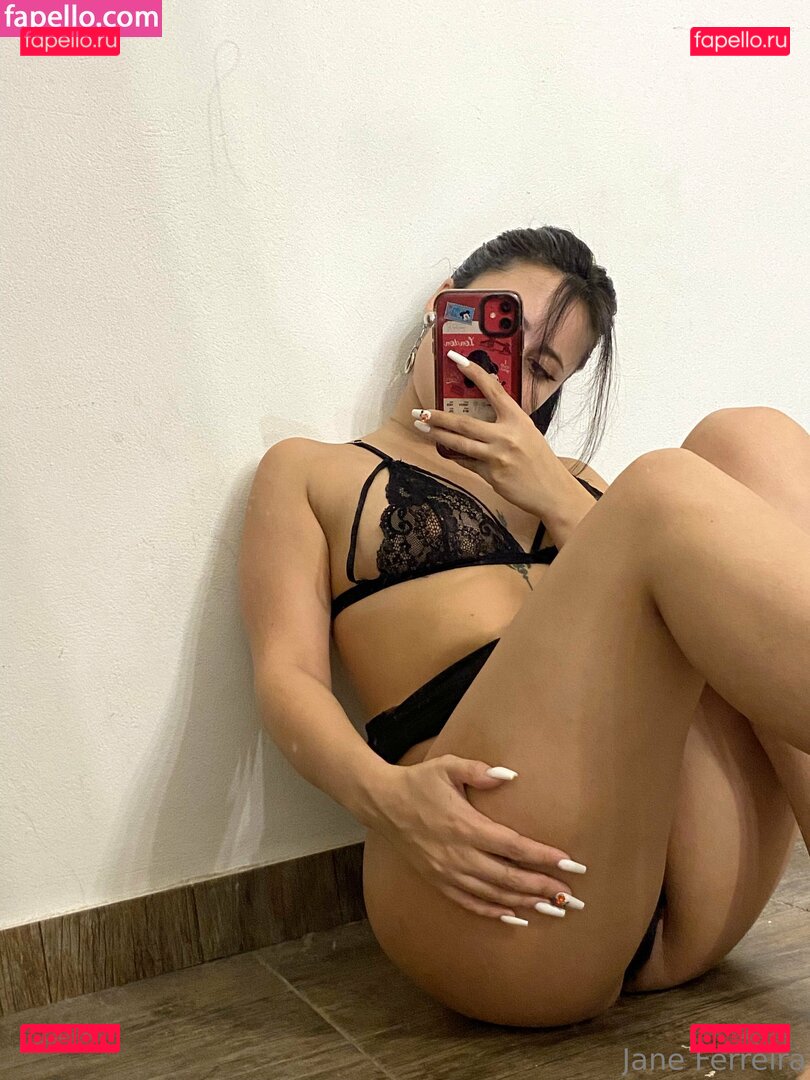 Jane Ferreira / peachesjane Onlyfans Photo Gallery 