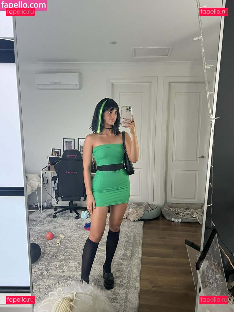 Develique / Develiquee / angelique_nk Onlyfans Photo Gallery 