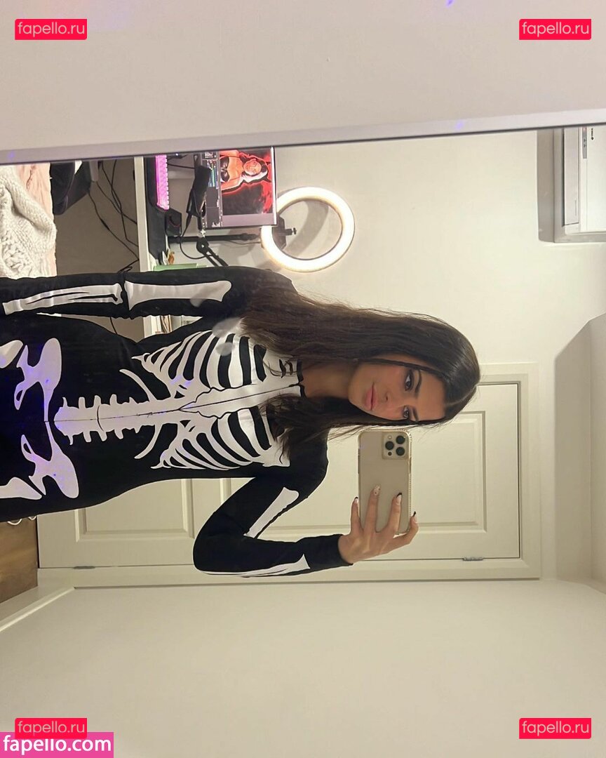 Develique / Develiquee / angelique_nk Onlyfans Photo Gallery 