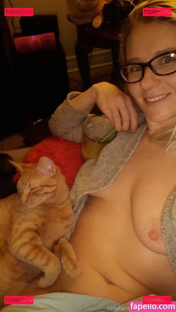 summer_reid / summerreidd_ Onlyfans Photo Gallery 