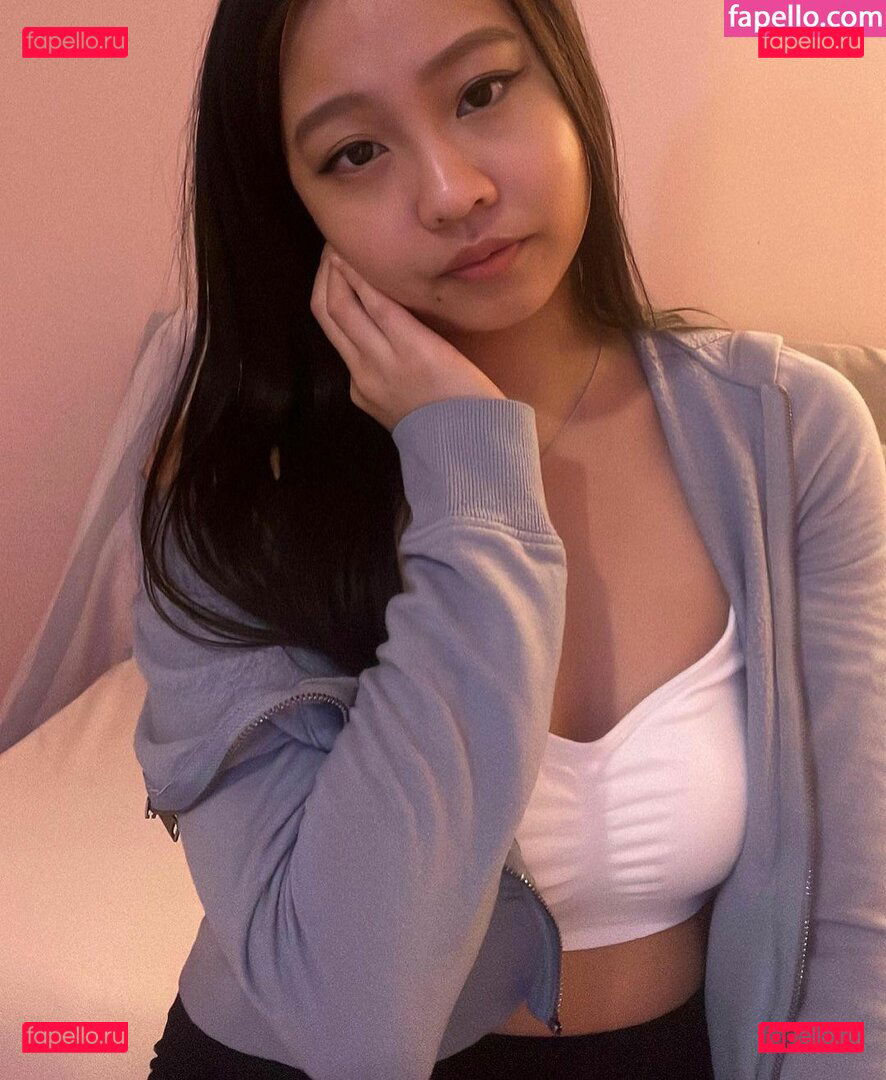 queenbaddii / queenbaddiiv Onlyfans Photo Gallery 