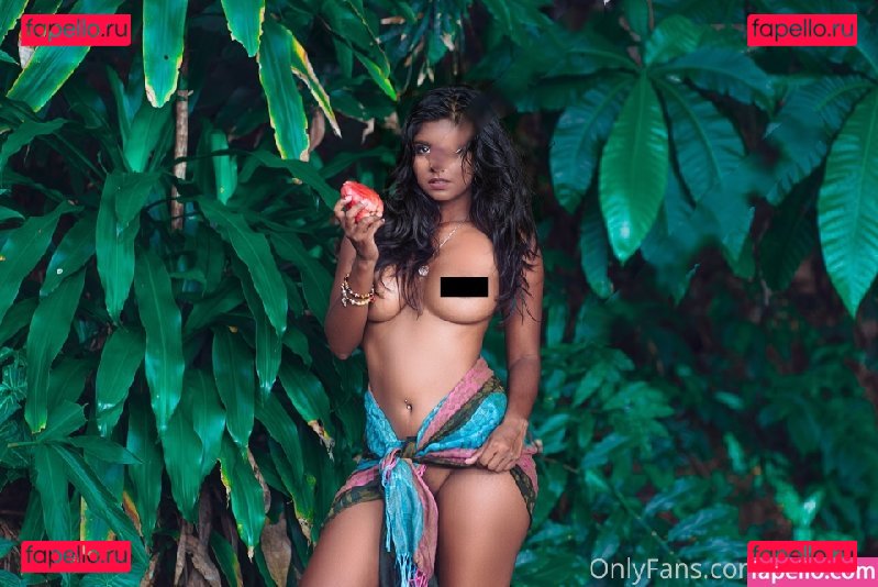 Vanita / Vanita95 Onlyfans Photo Gallery 