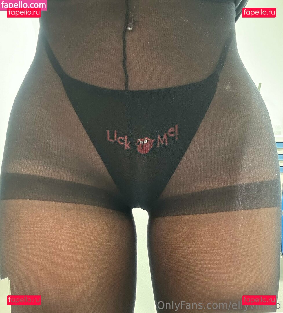 ellelittlewardobe Onlyfans Photo Gallery 