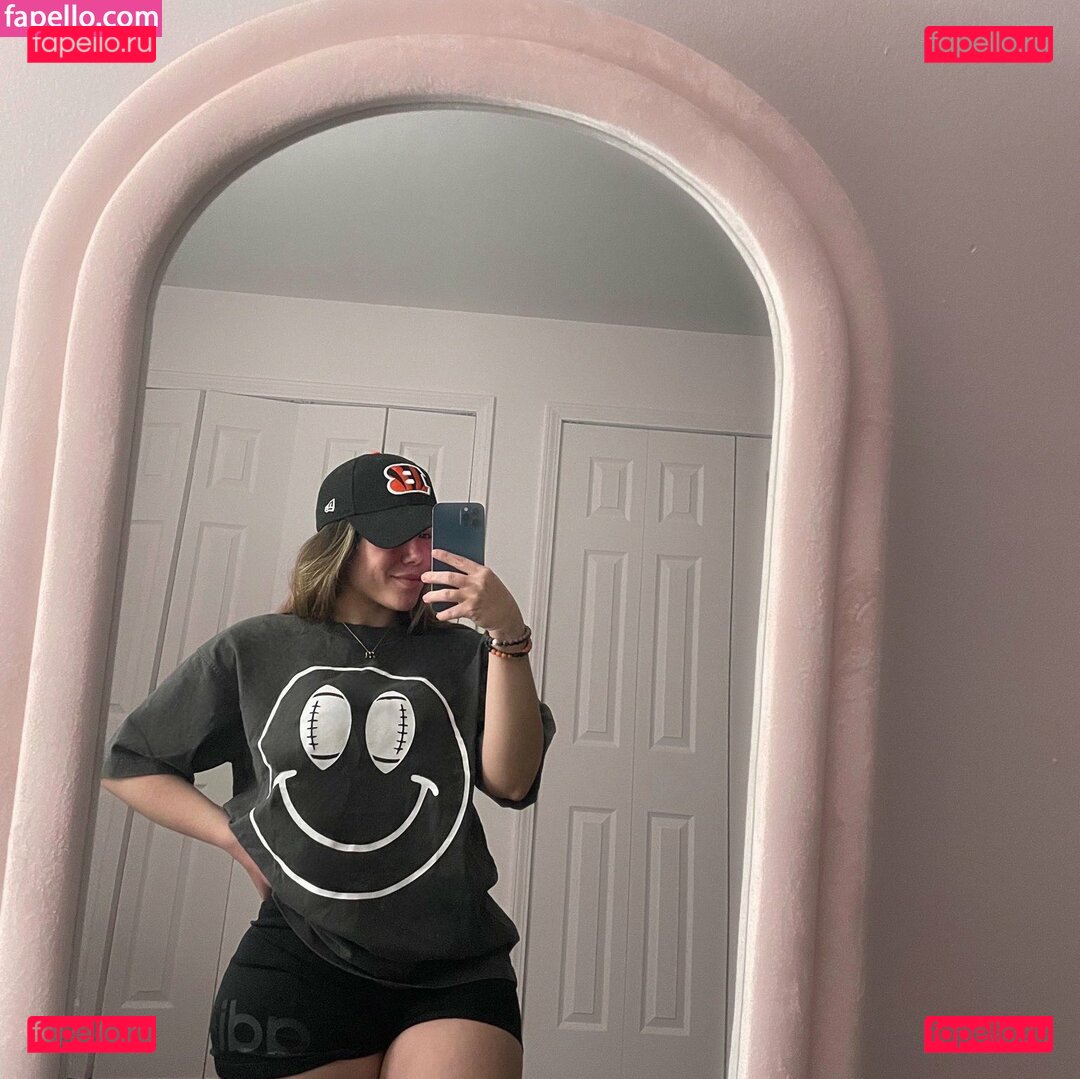 Megan Jarica / meganj / meganjarica / megansnation Onlyfans Photo Gallery 