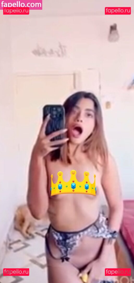 Simi Das / _simidas_ Onlyfans Photo Gallery 