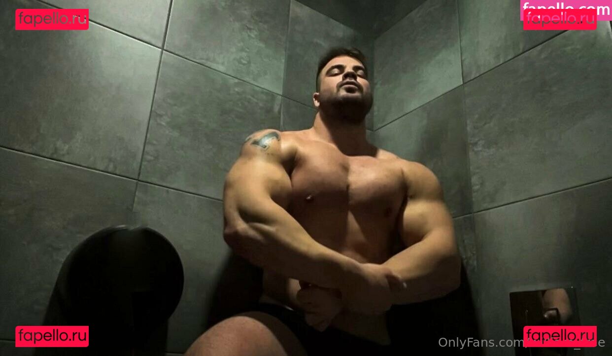 william_free / william_free93 Onlyfans Photo Gallery 