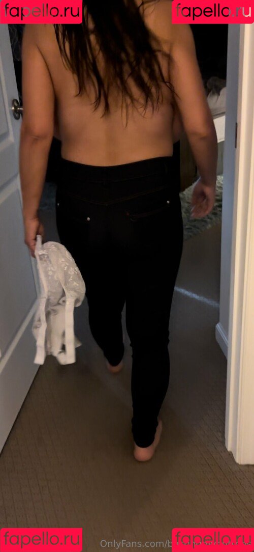 BustingMyButtons / https: Nude Onlyfans Photo 167